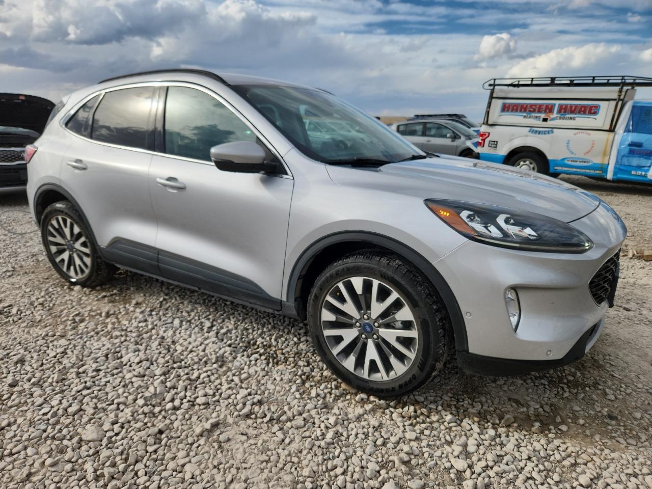 FORD ESCAPE TITANIUM