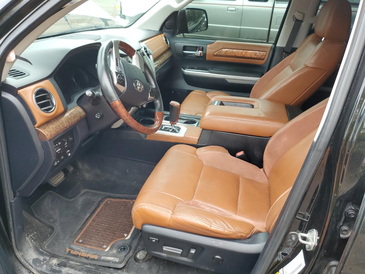 TOYOTA TUNDRA CREWMAX 1794