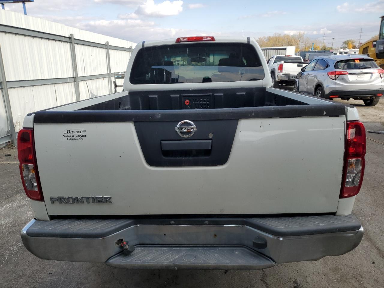 NISSAN FRONTIER S