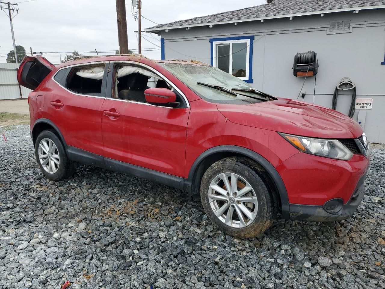 NISSAN ROGUE SPORT S
