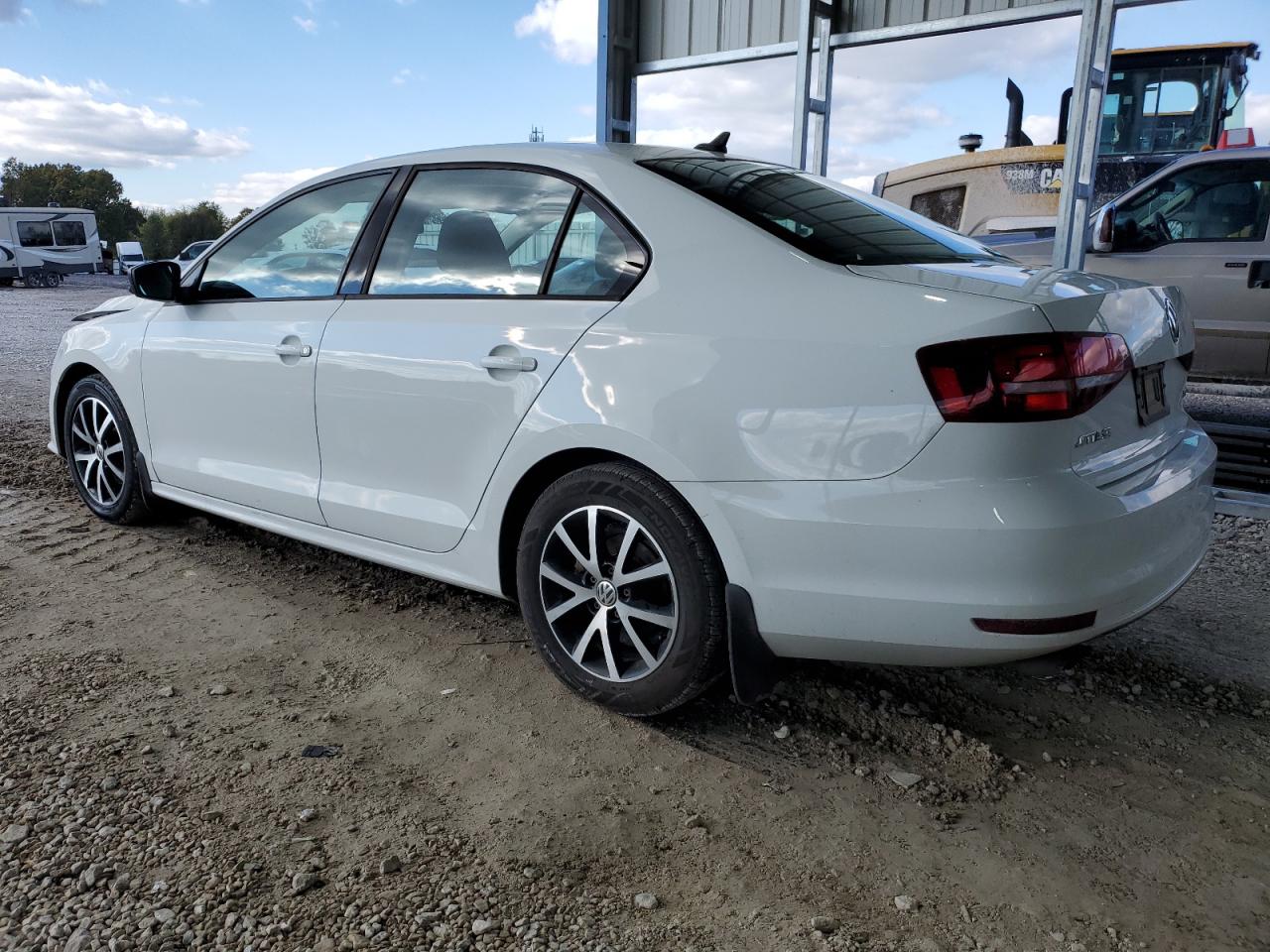 VOLKSWAGEN JETTA SE