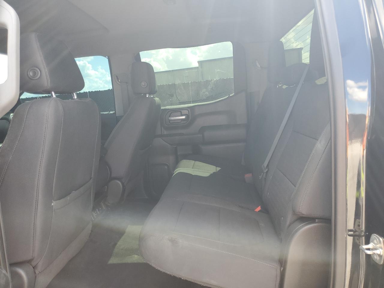 CHEVROLET SILVERADO C1500 LT