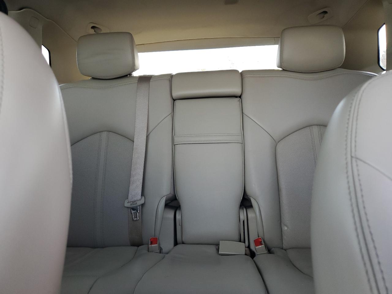 CADILLAC SRX PREMIUM COLLECTION