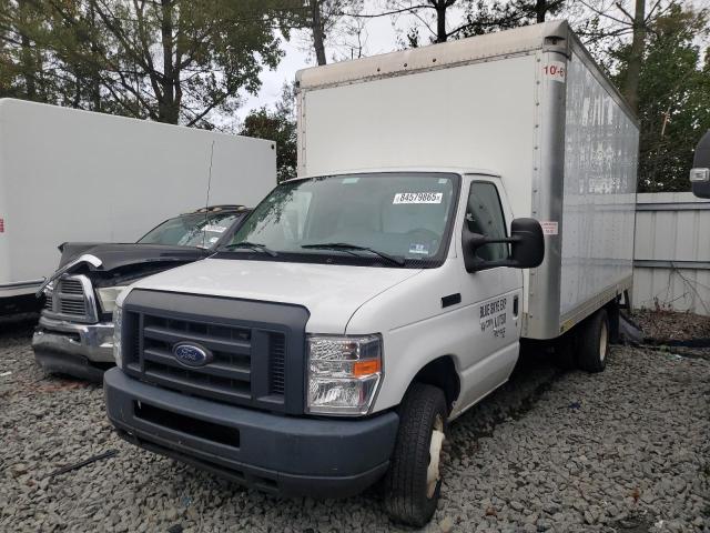 Global Auto Auctions: 2019 FORD ECONOLINE CUTAWAY E-