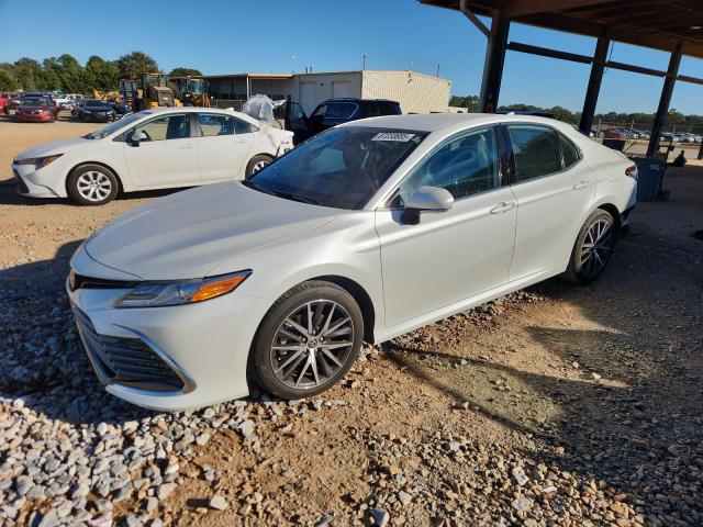 2022 TOYOTA CAMRY XLE 4T1F11AK4NU021572