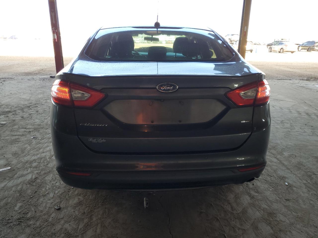 FORD FUSION SE