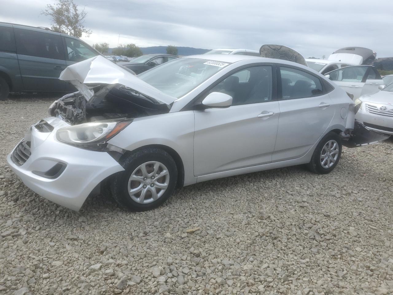 Lot #3310626855 2013 HYUNDAI ACCENT GLS