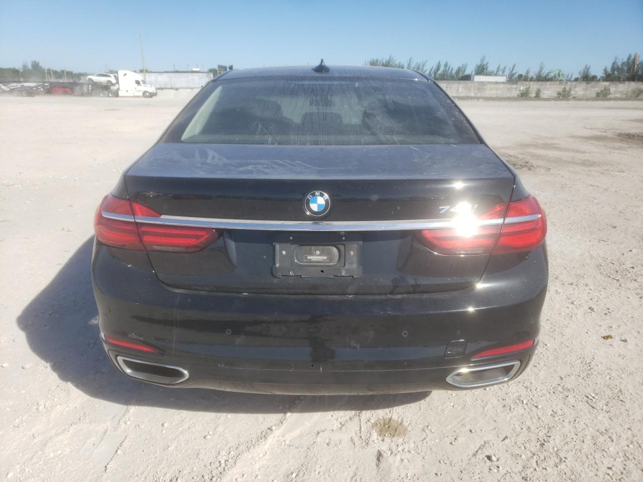 BMW 7 SERIES I