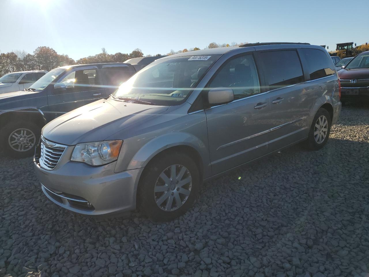 CHRYSLER TOWN & COUNTRY TOURING