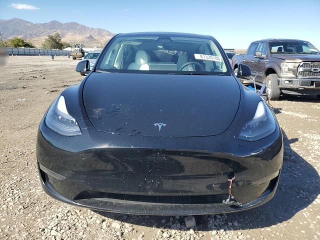2024 TESLA MODEL Y 7SAYGDEE1RF156608