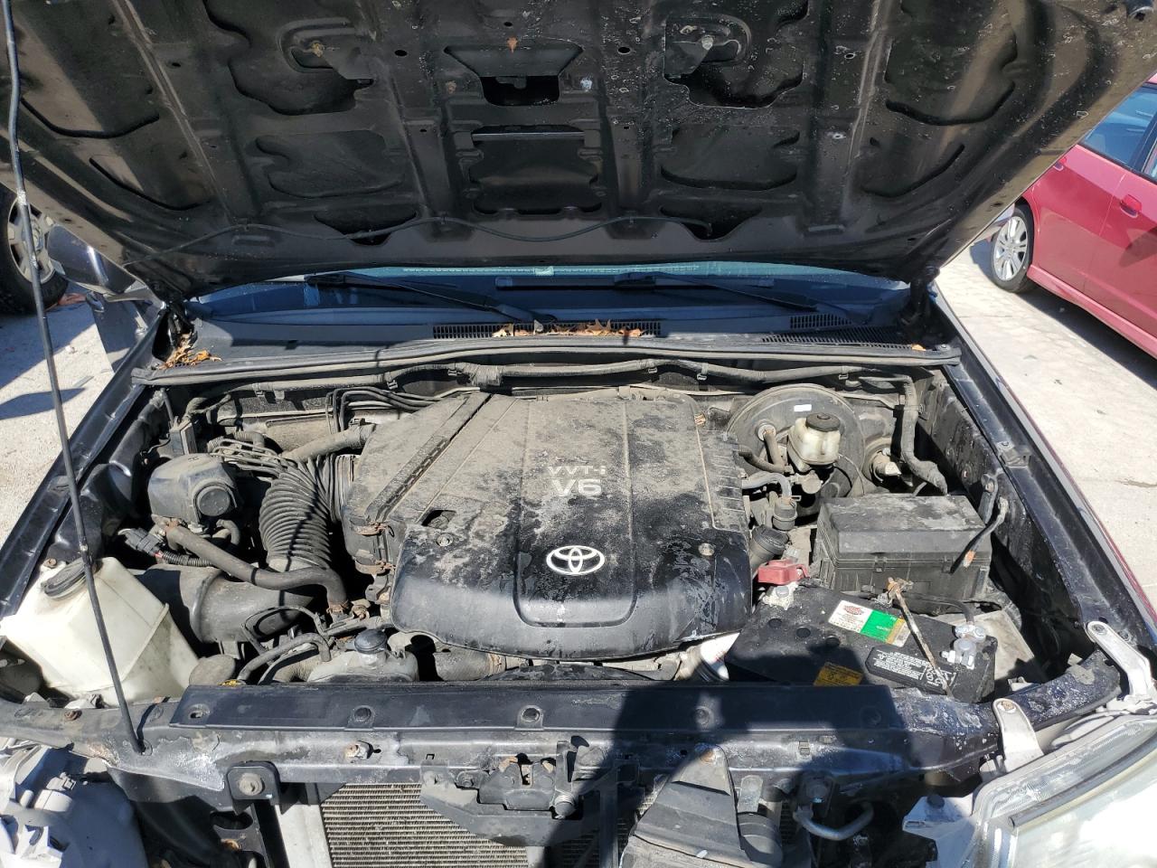 TOYOTA TACOMA DOUBLE CAB