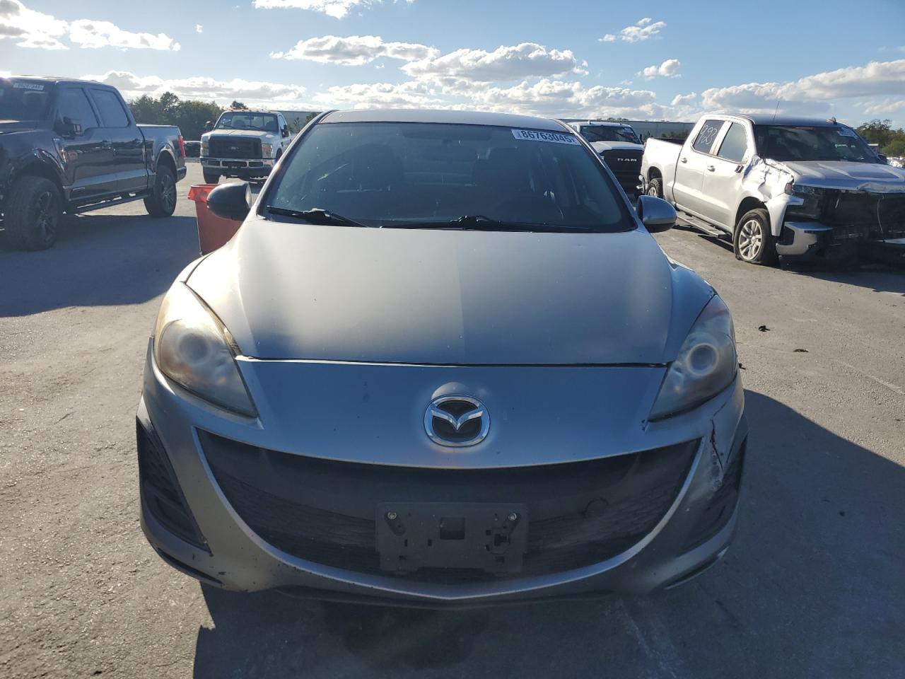 MAZDA 3 I