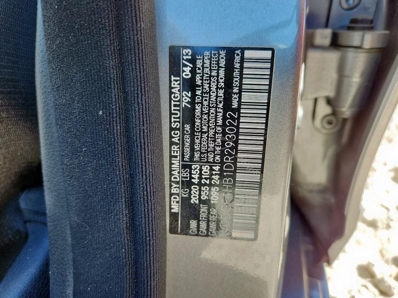 2013 MERCEDES-BENZ C 250 - WDDGF4HB1DR293022