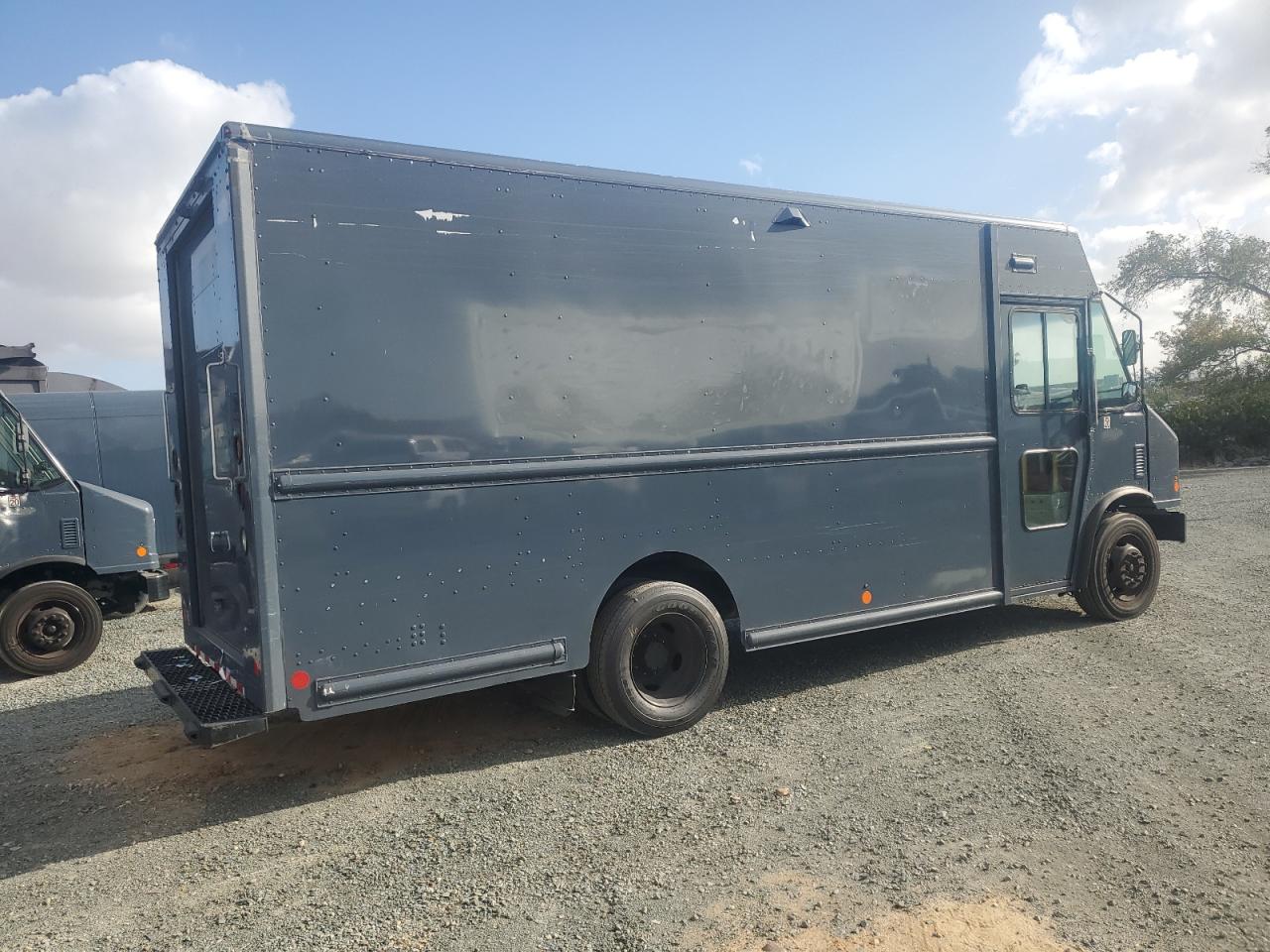 Lot #3317732103 2020 FORD F59