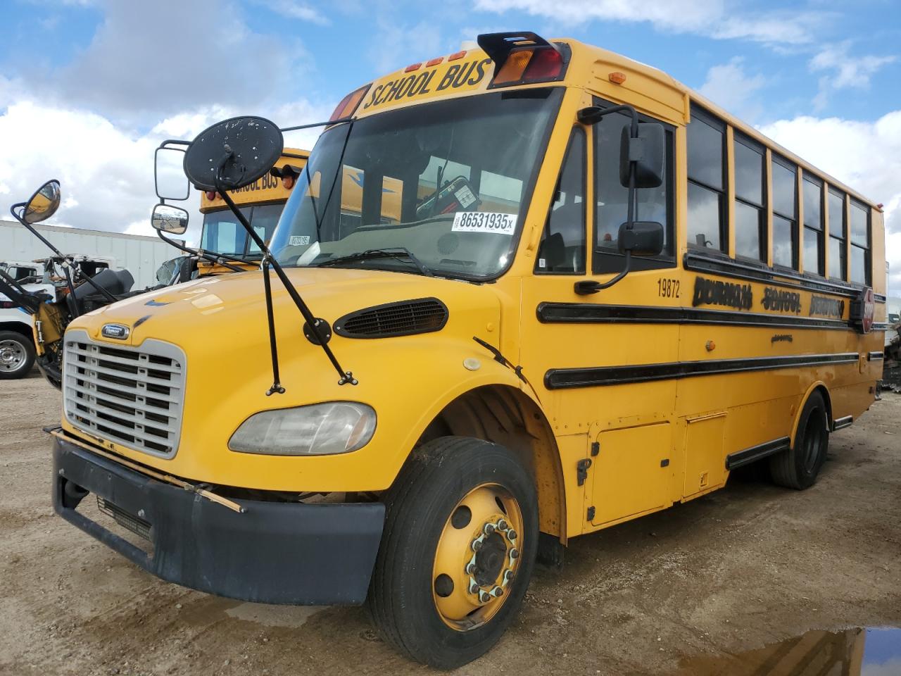 Lot #3264997916 2011 FREIGHTLINER CHASSIS B2