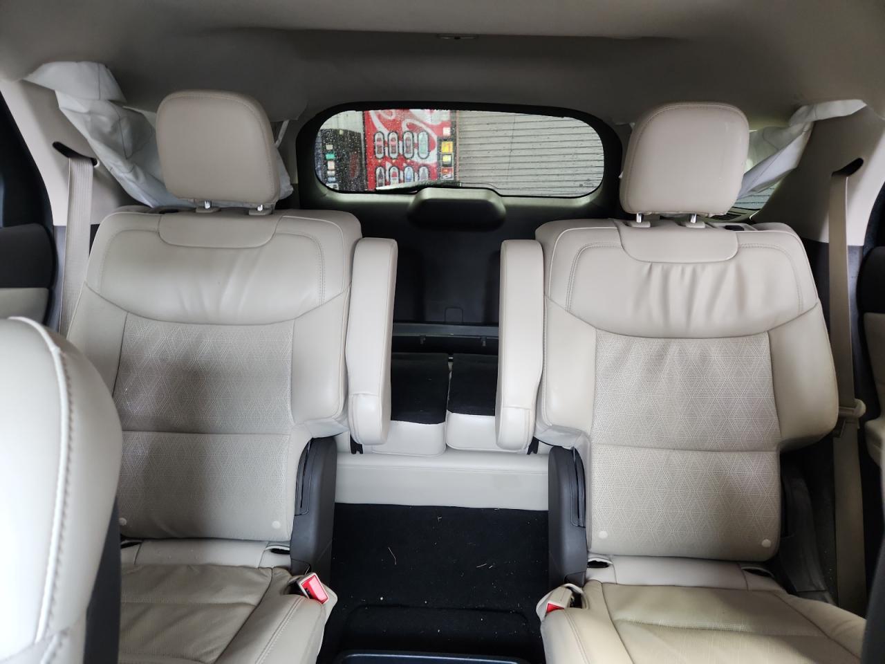 FORD EXPLORER PLATINUM