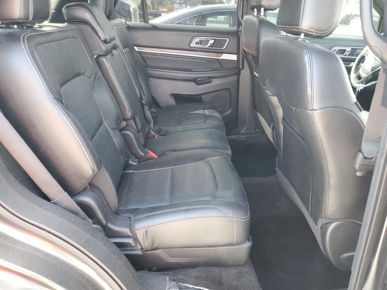 FORD EXPLORER LIMITED