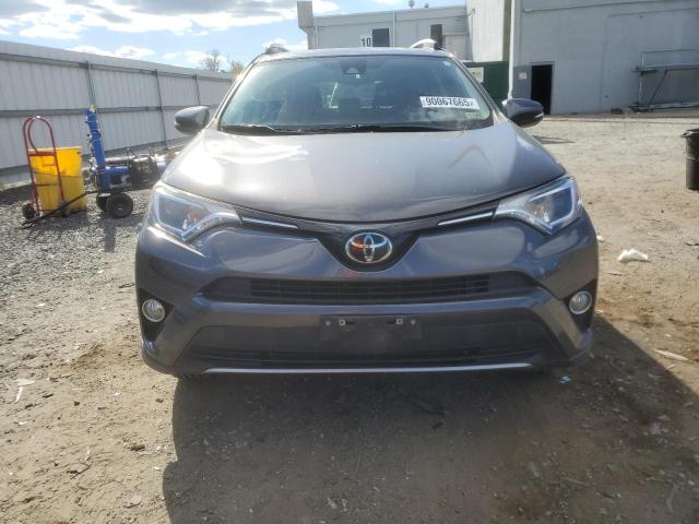 2017 TOYOTA RAV4 XLE - JTMRFREV7HJ116445