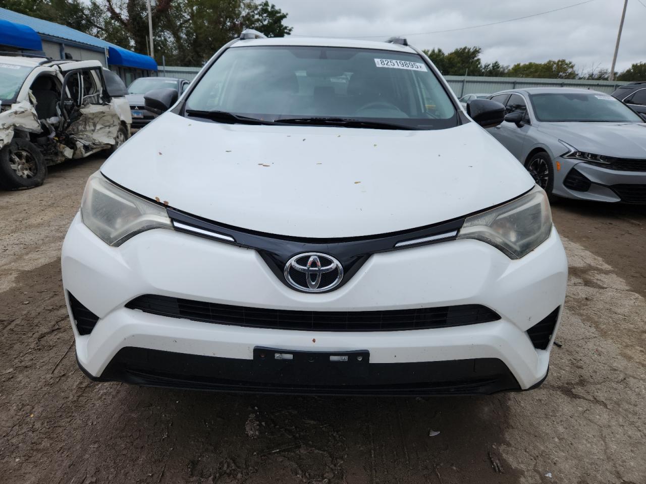 TOYOTA RAV4 LE