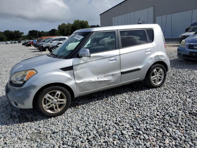 KIA SOUL +