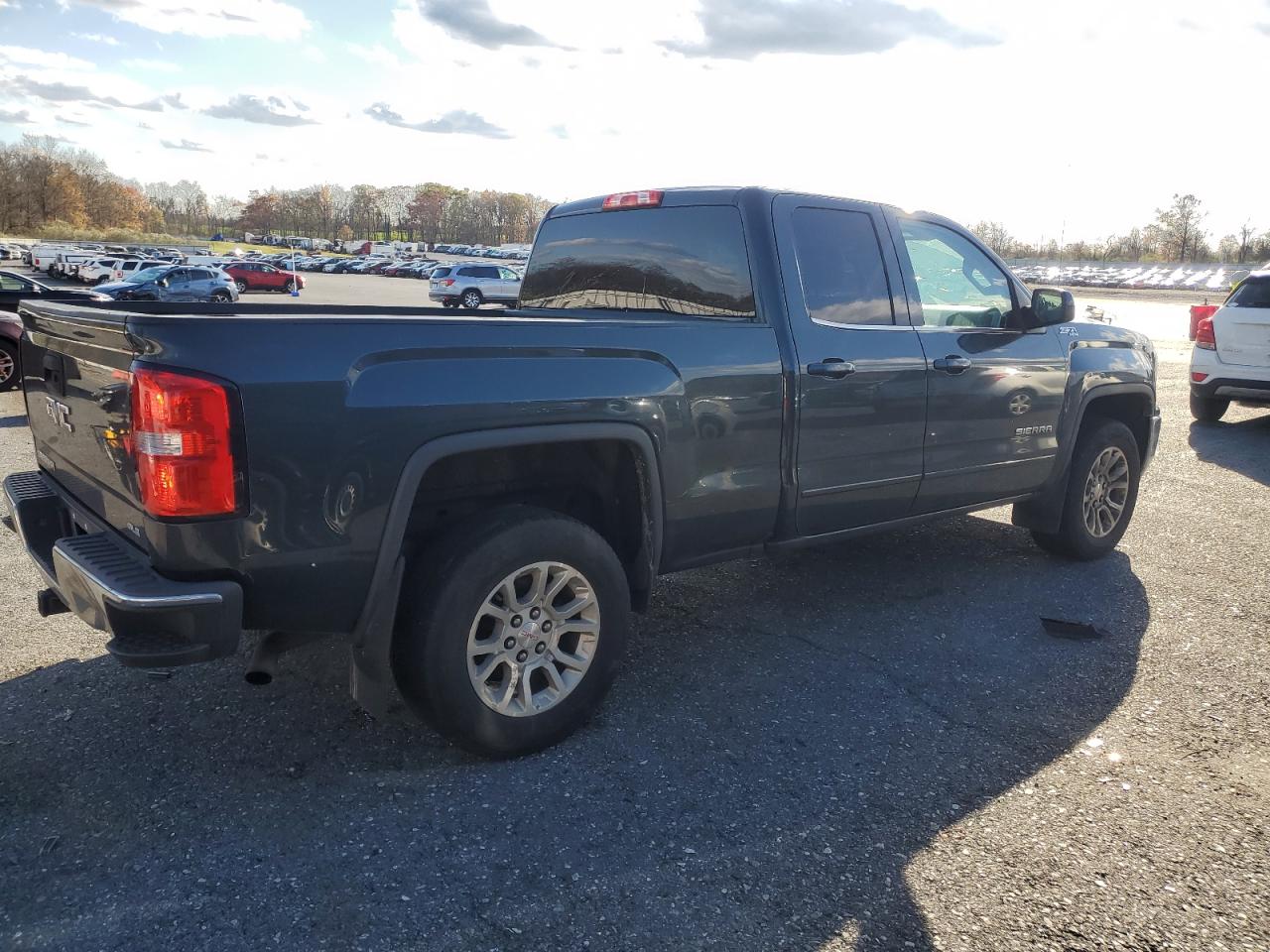 GMC SIERRA K1500 SLE