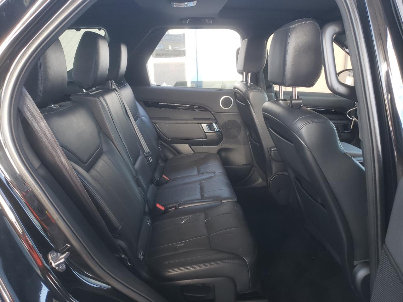 LAND ROVER DISCOVERY SE