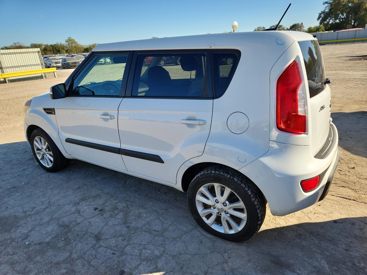KIA SOUL +