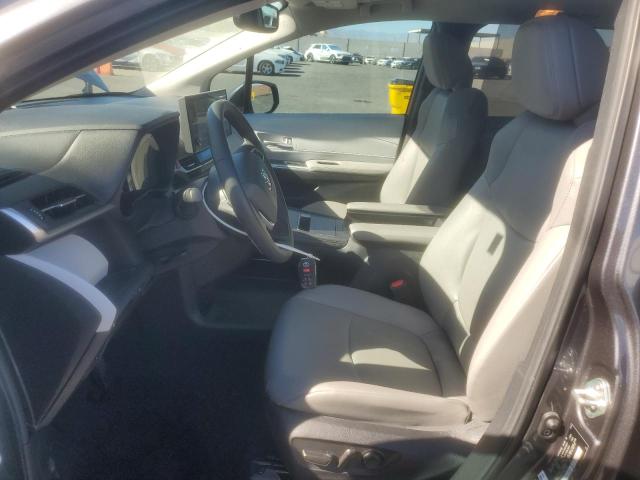 2025 TOYOTA SIENNA XLE #3301964421