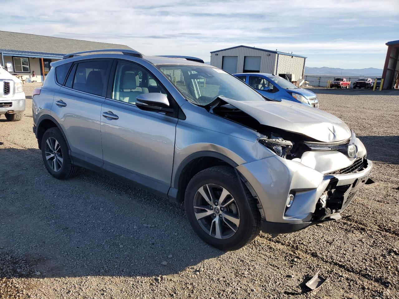 TOYOTA RAV4 ADVENTURE