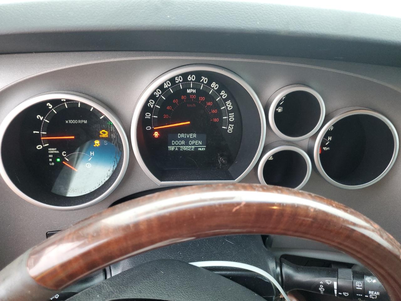 TOYOTA SEQUOIA PLATINUM