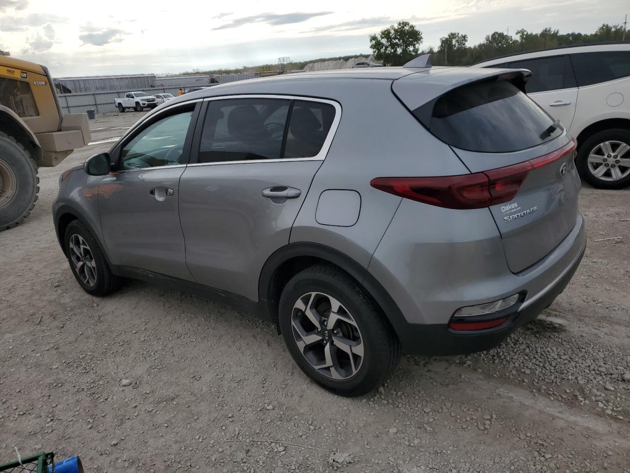 KIA SPORTAGE LX