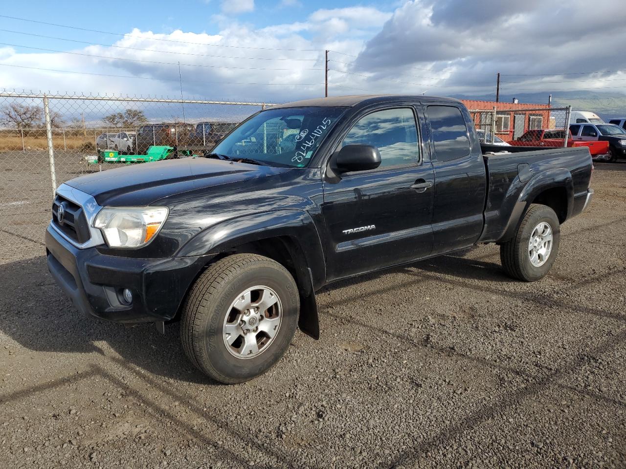 TOYOTA TACOMA