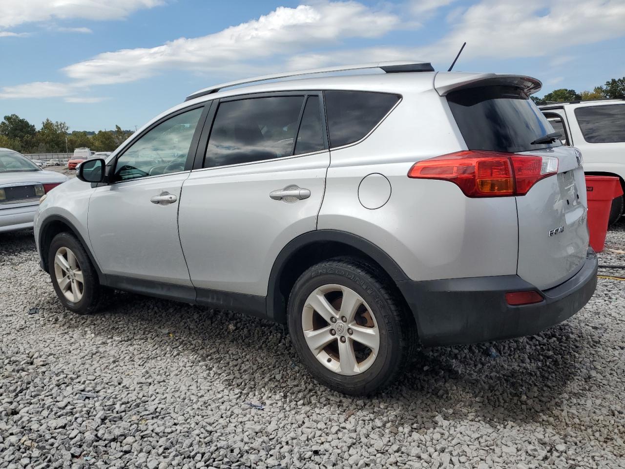 TOYOTA RAV4 XLE