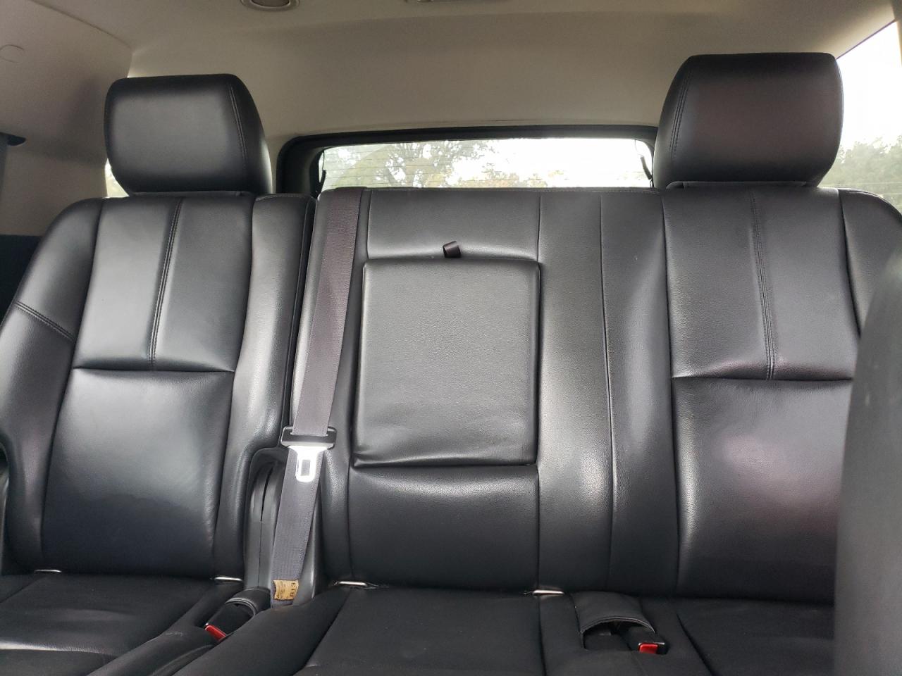 CHEVROLET TAHOE K1500 LT