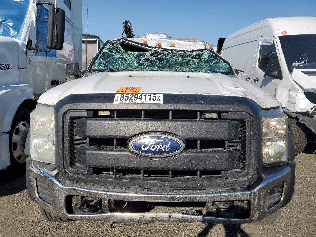 FORD F-550 SUPER DUTY