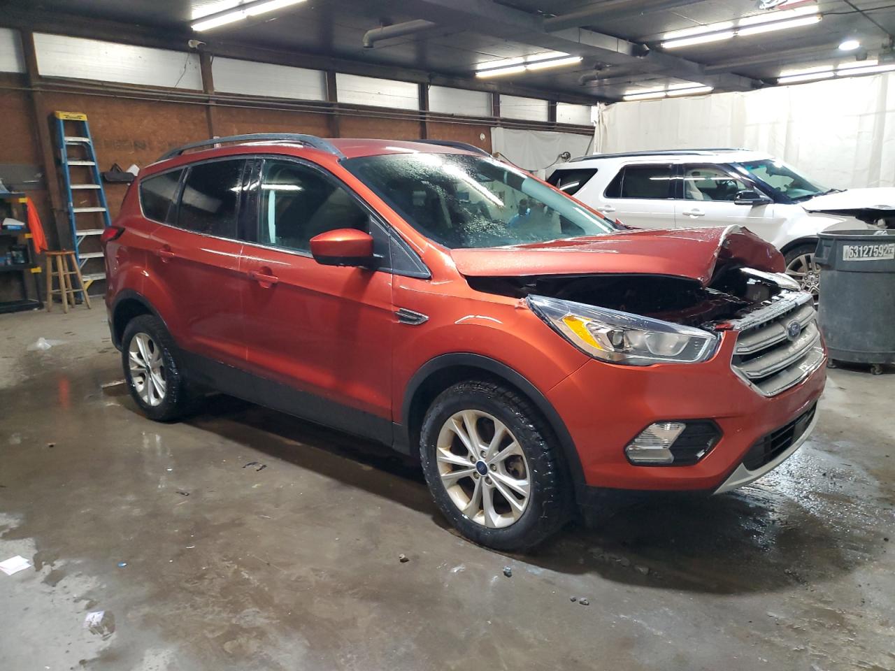 FORD ESCAPE SEL
