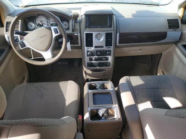 2010 CHRYSLER TOWN & COU - 2A4RR5DX6AR437245