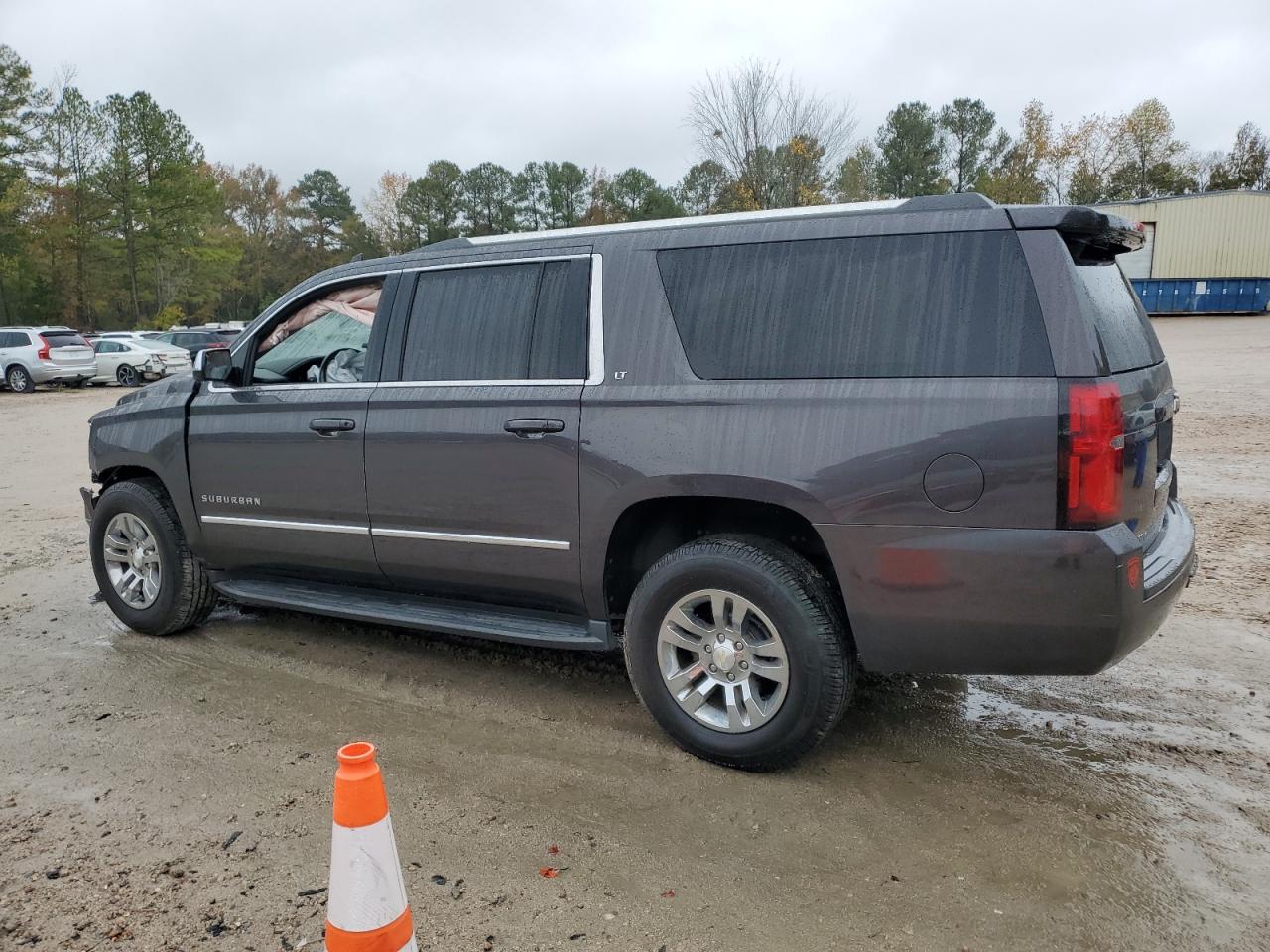 CHEVROLET SUBURBAN K1500 LT