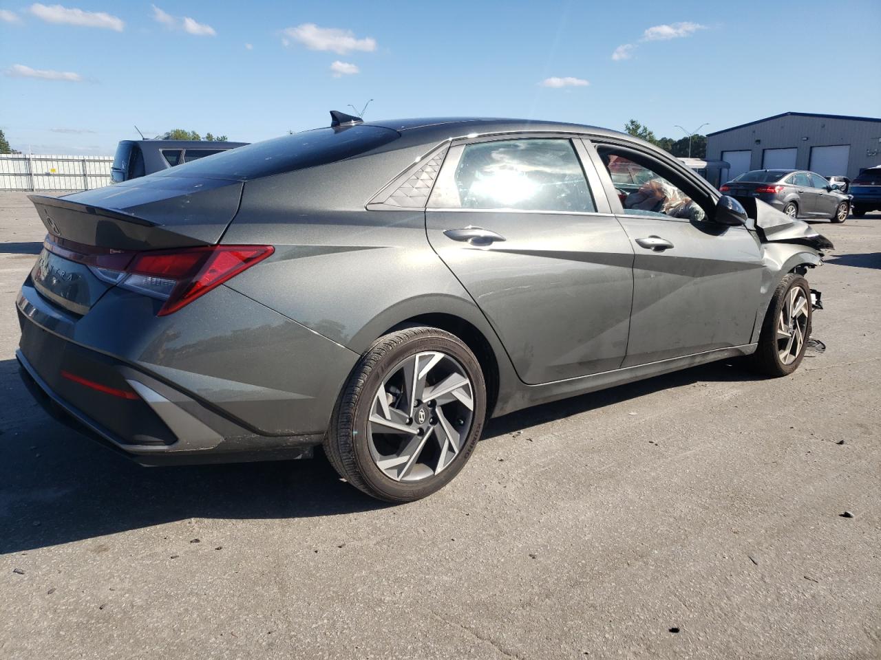 HYUNDAI ELANTRA SEL SPORT