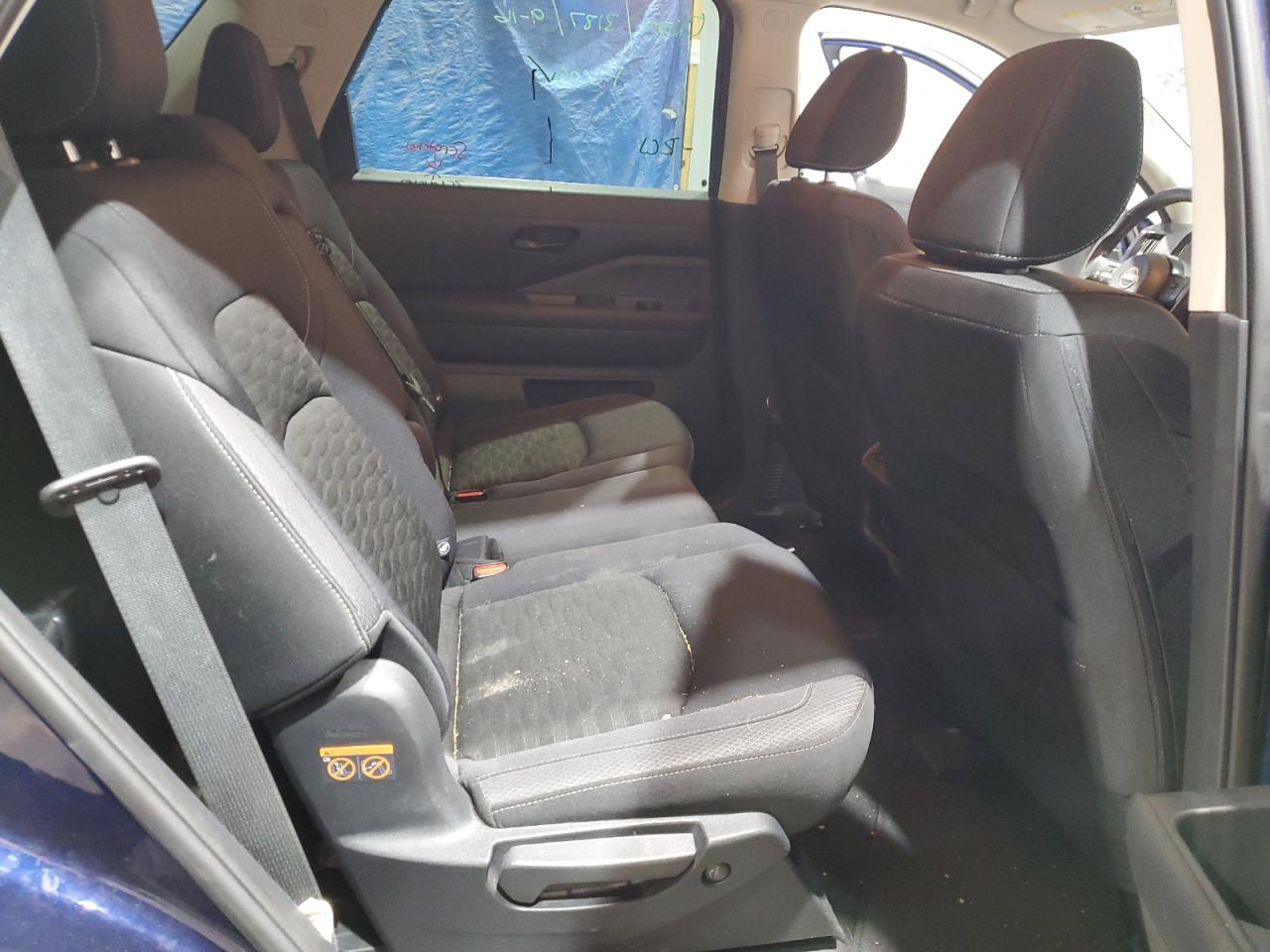 NISSAN PATHFINDER SV