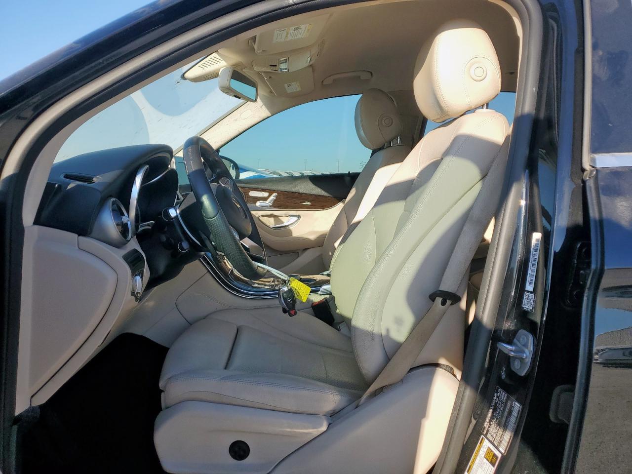 MERCEDES-BENZ GLC-CLASS 300