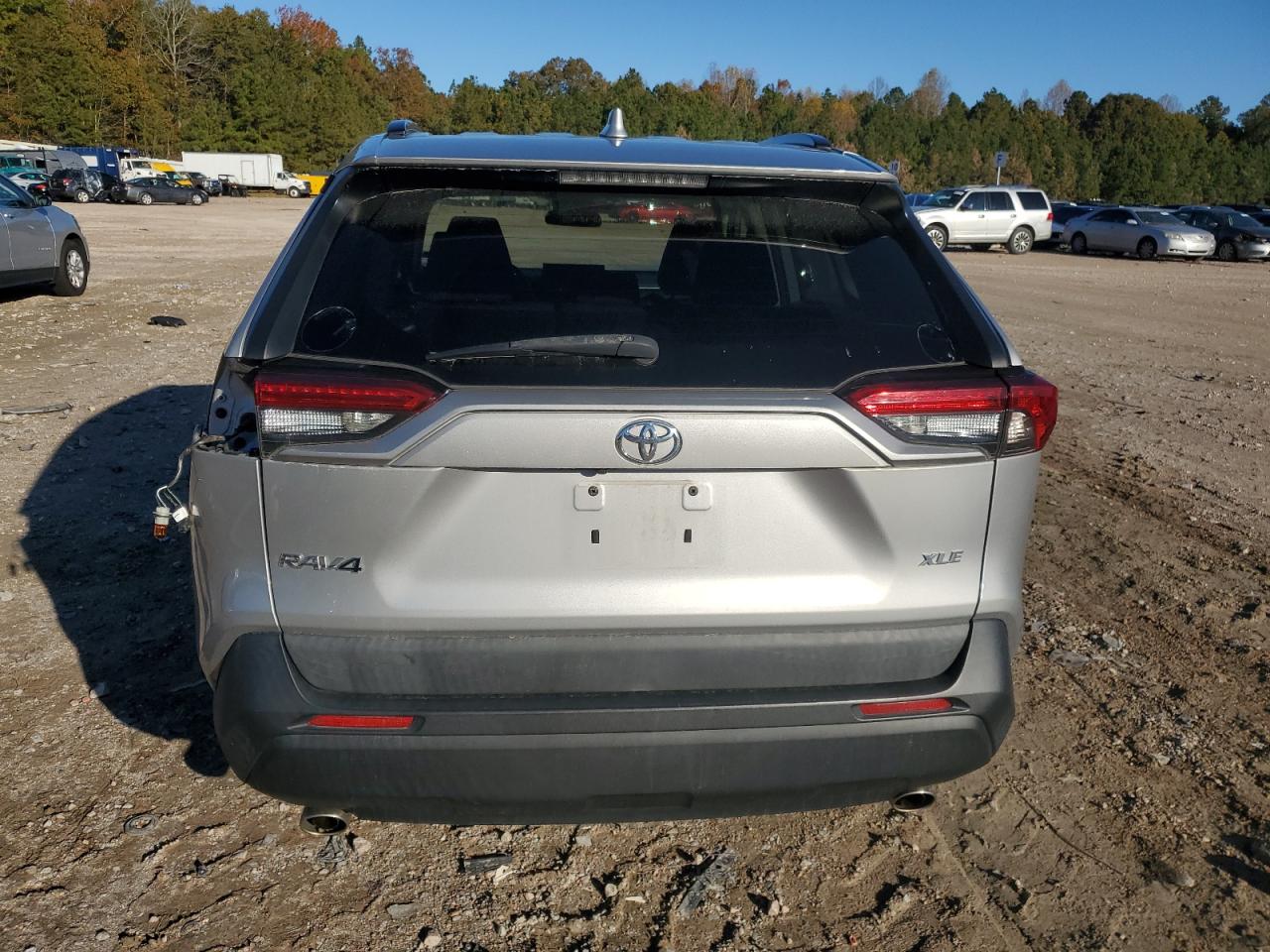 TOYOTA RAV4 XLE