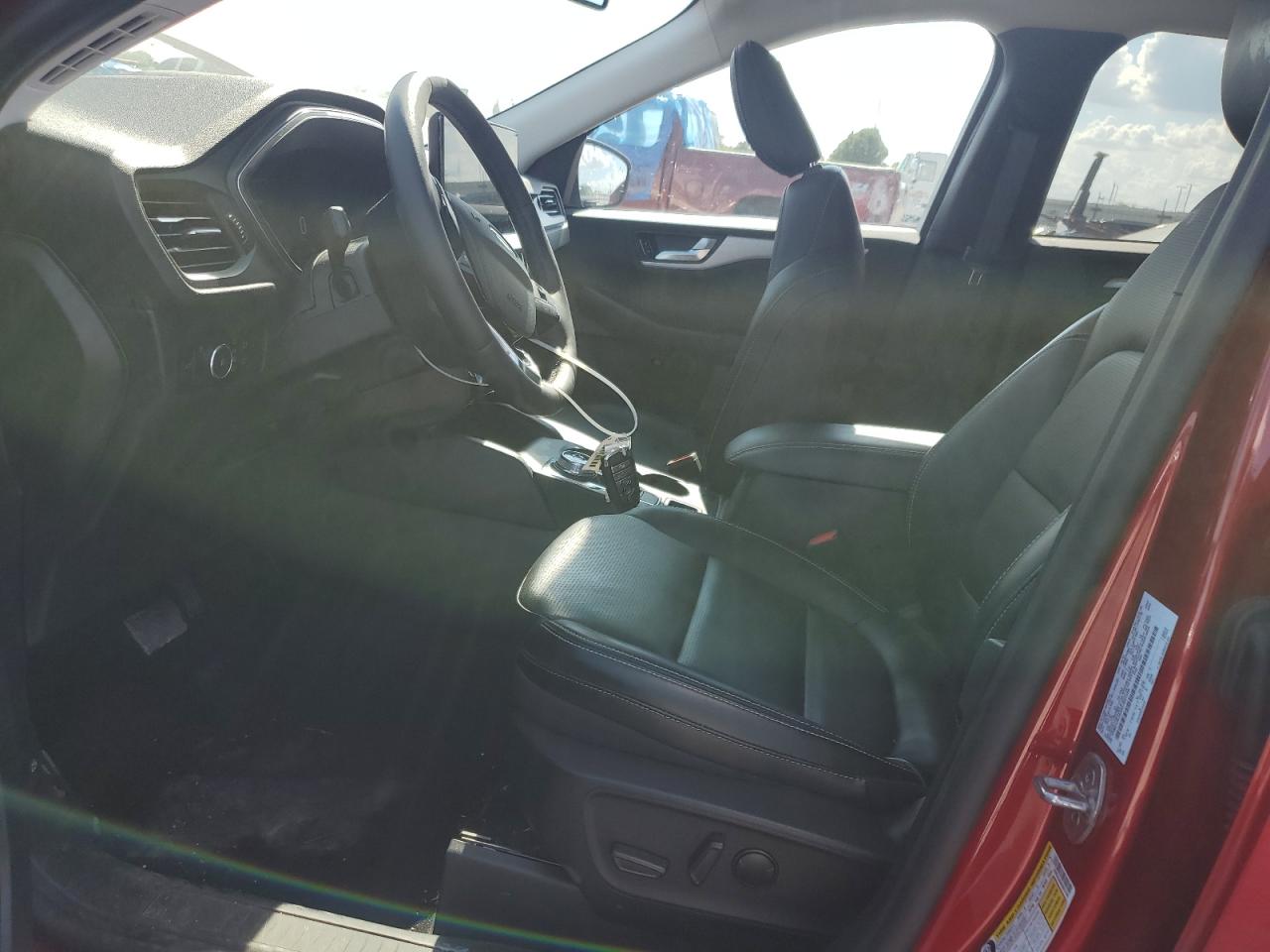 FORD ESCAPE PLATINUM