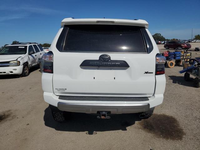 2021 TOYOTA 4RUNNER SR - JTERU5JR8M5923434