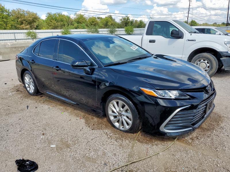 2024 TOYOTA CAMRY LE 4T1C11AKXRU877712