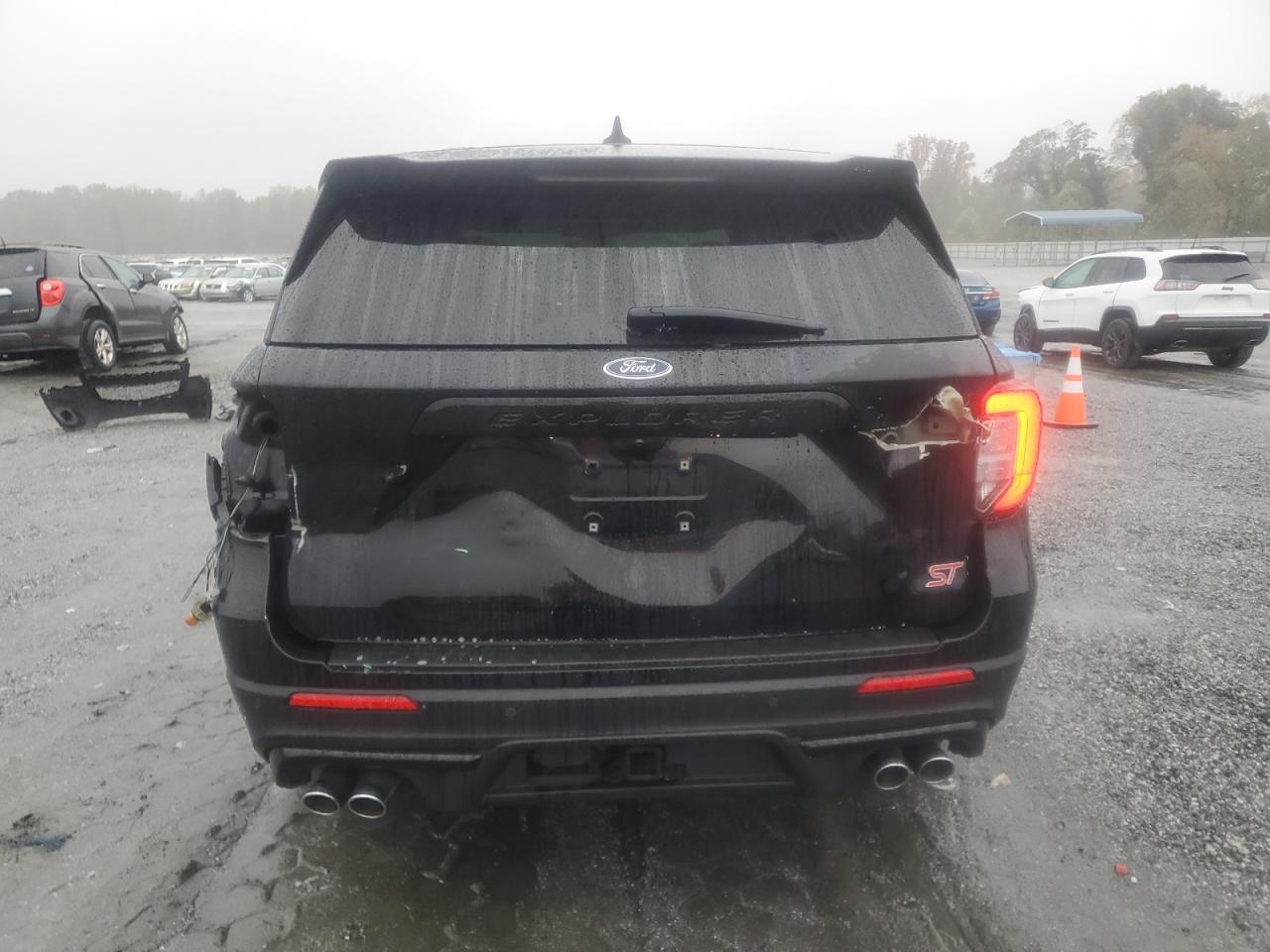 FORD EXPLORER ST