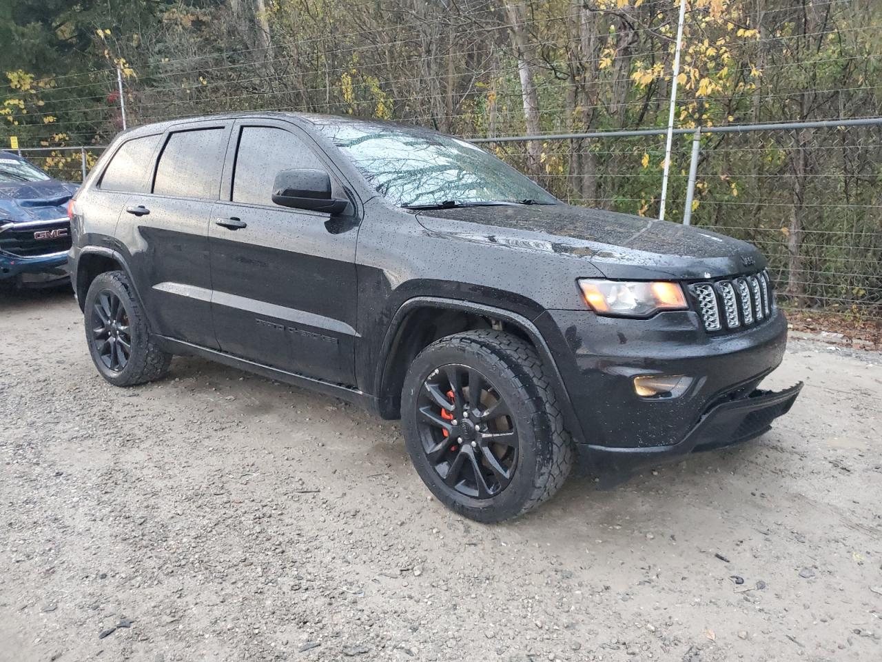 JEEP GRAND CHEROKEE LAREDO
