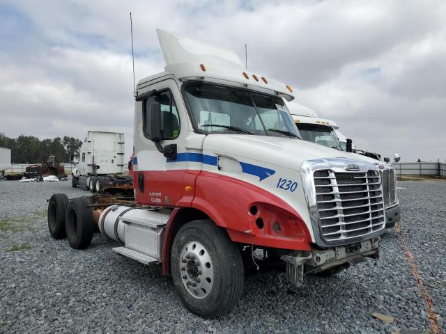 2015 FREIGHTLINER CASCADIA 1 #3296209444