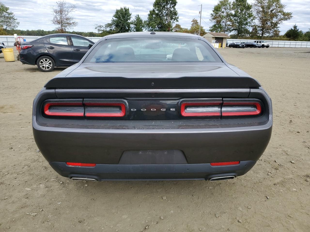 Lot #3310396953 2023 DODGE CHALLENGER