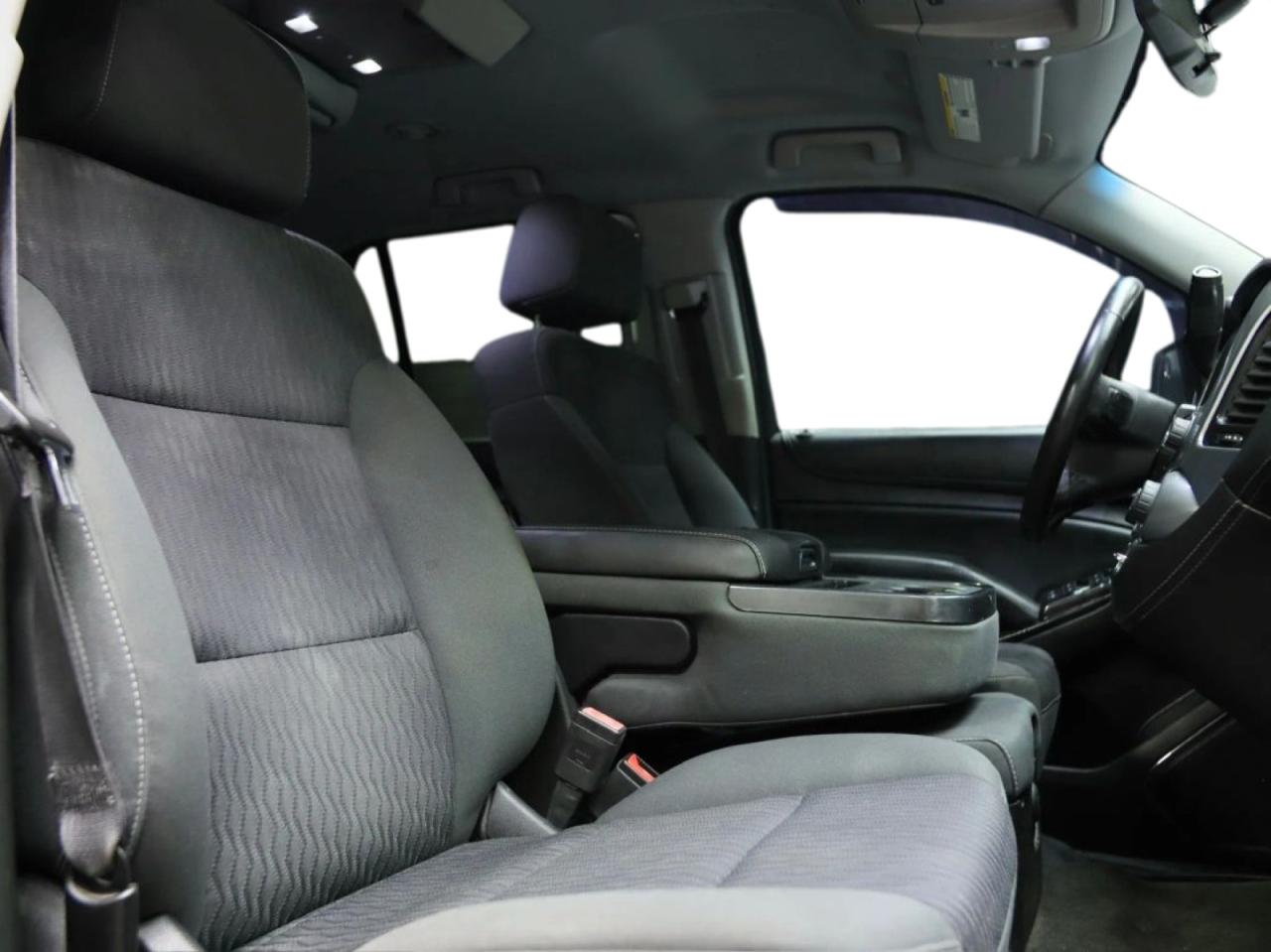 CHEVROLET TAHOE C1500 LS